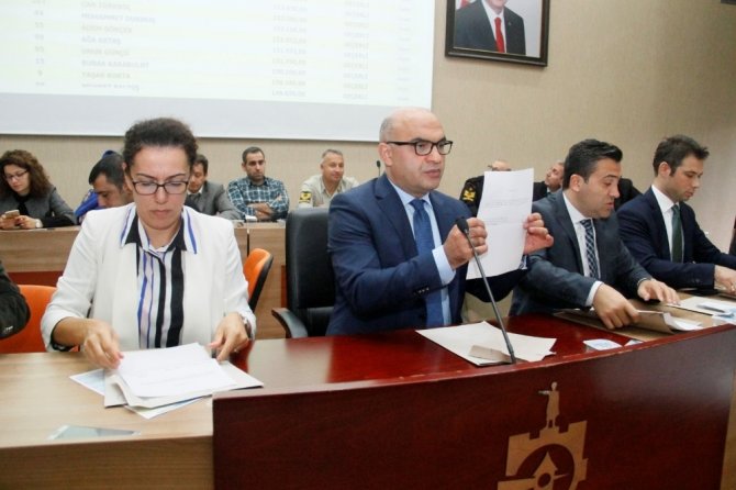 Kartepe’de Taksi Plakası İhalesi Yapıldı