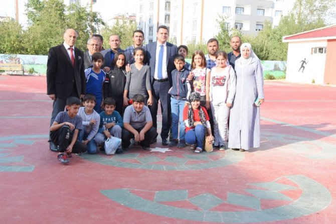 Van’da Renkli Asfalt Dönemi