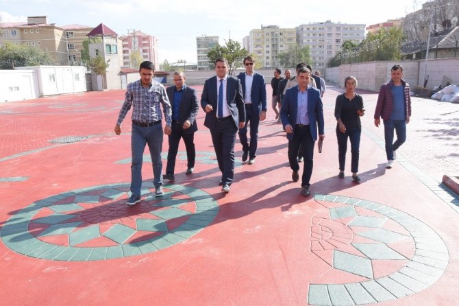 Van’da Renkli Asfalt Dönemi