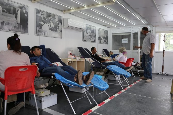 Diyarbakır’dan Geldi Varto’nun Hurdasını Topluyor