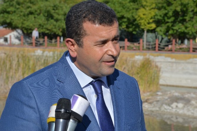 Suyunu Kaybeden Hılla Gölüne Su Gelmeye Başladı