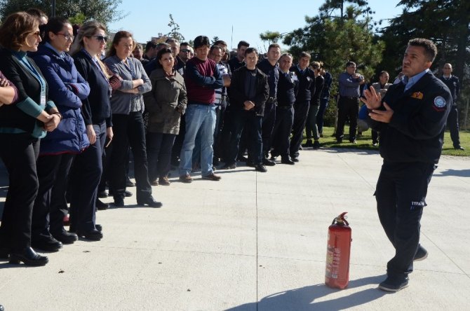 Emniyet Personeli Yangın Tatbikatında