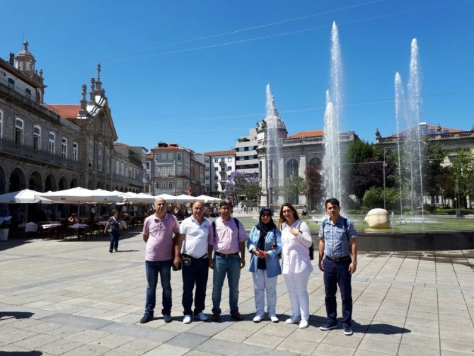 Yüreğir Toki Köprülü İlkokulu’ndan “Teknolojiyle Gelişiyoruz Eğitimde İlerliyoruz” Projesi