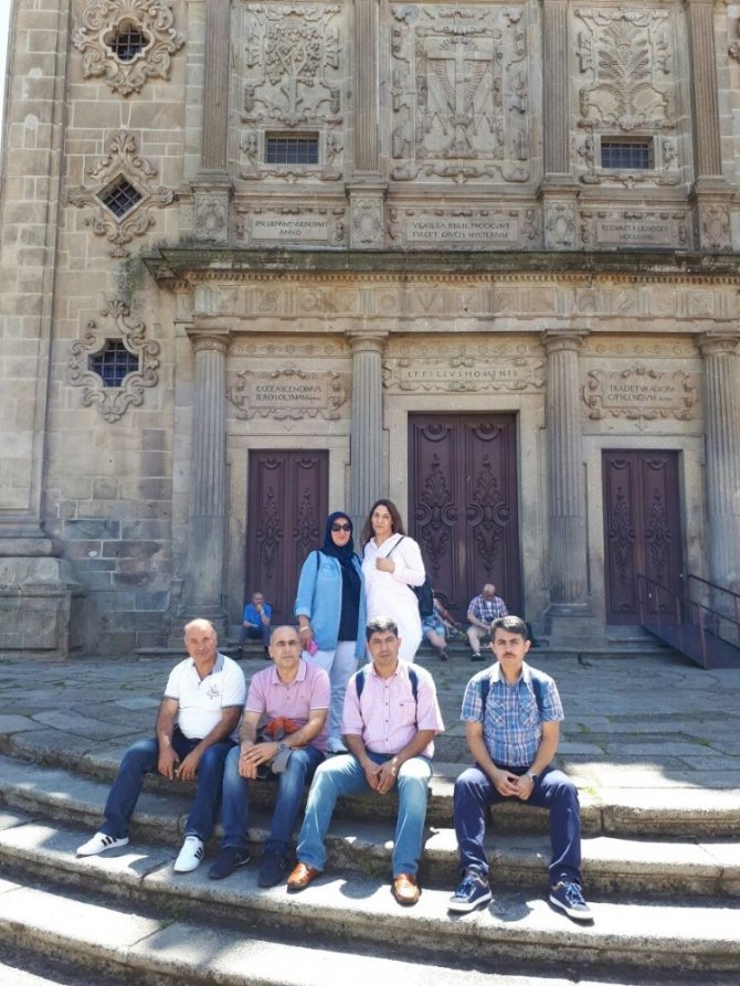 Yüreğir Toki Köprülü İlkokulu’ndan “Teknolojiyle Gelişiyoruz Eğitimde İlerliyoruz” Projesi
