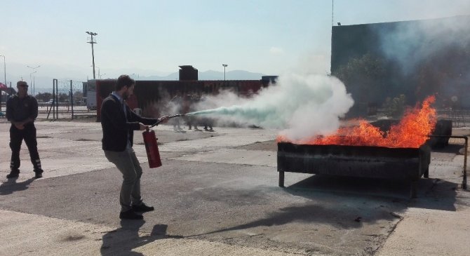 İzmit Belediyesi’nden Personeline Yangın Eğitimi