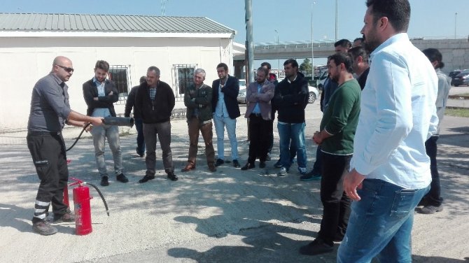 İzmit Belediyesi’nden Personeline Yangın Eğitimi