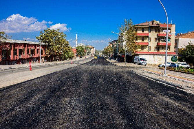Recai Kutan Caddesinin Çehresi Değişti