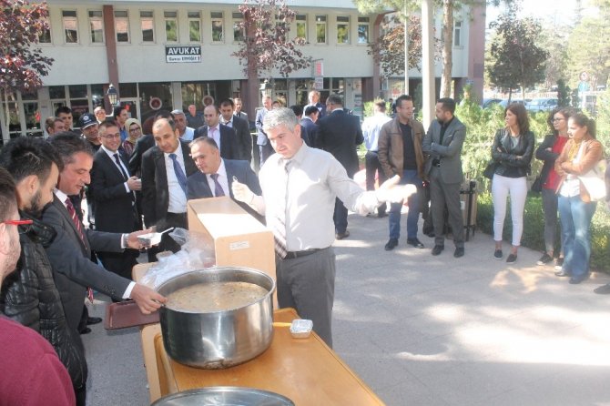 Niğde Barosundan Aşure İkramı