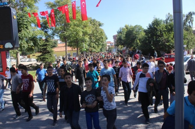 Sağlıklı Yaşam İçin Yürüdüler