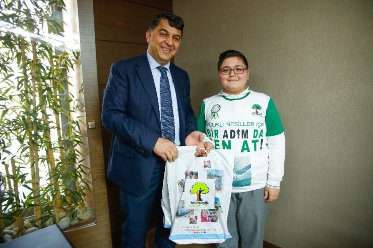 Gaziantep’e Eğitim Ve Öğretimde Yenilikçilik Ödülü