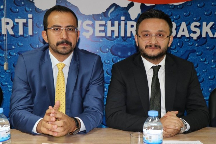 Ak Parti İl Başkanlığında Devir Teslim Töreni Yapıldı