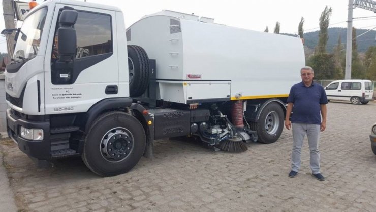 Balıköy Belediyesi Yol Süpürme Aracı Aldı