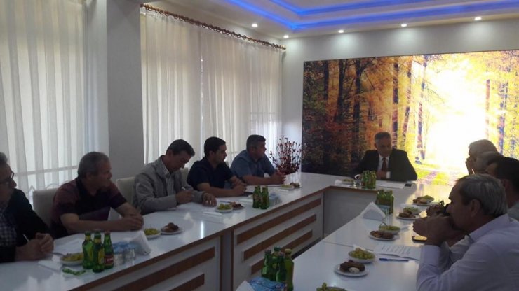 Başkan Yaman, Belediye Meclis Üyeleriyle Bir Araya Geldi