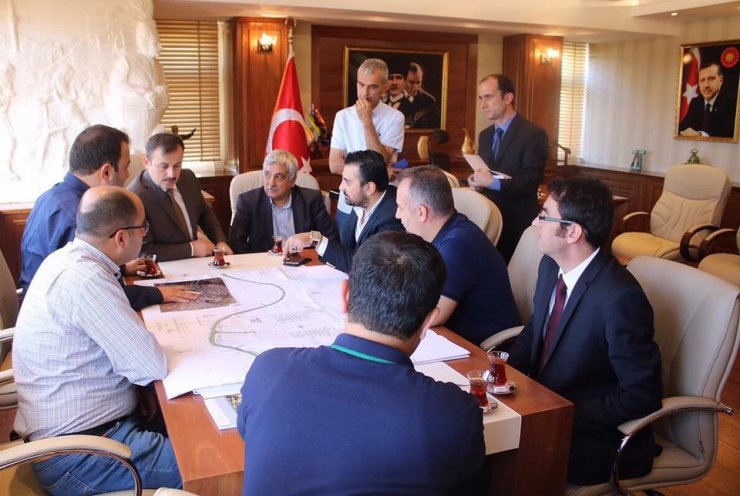 Birecik Devlet Hastanesi’nin Yol Sorunu Çözülüyor