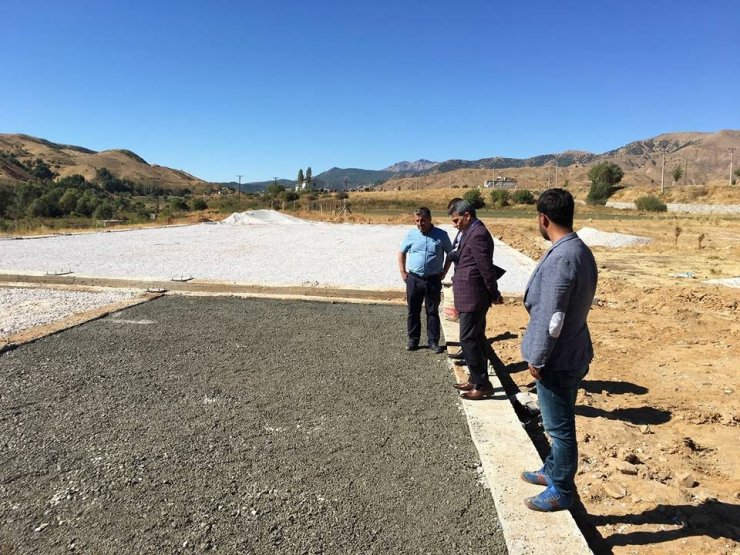 Kaymakam Ve Belediye Başkan Vekili Özkan, Yolalan’da Ki Çalışmalarını Yerinde İnceledi