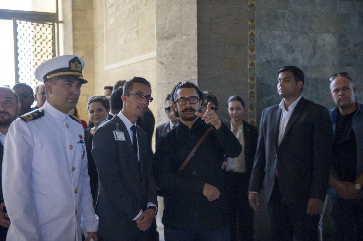 Bollywood Yıldızı Khan Anıtkabir’de