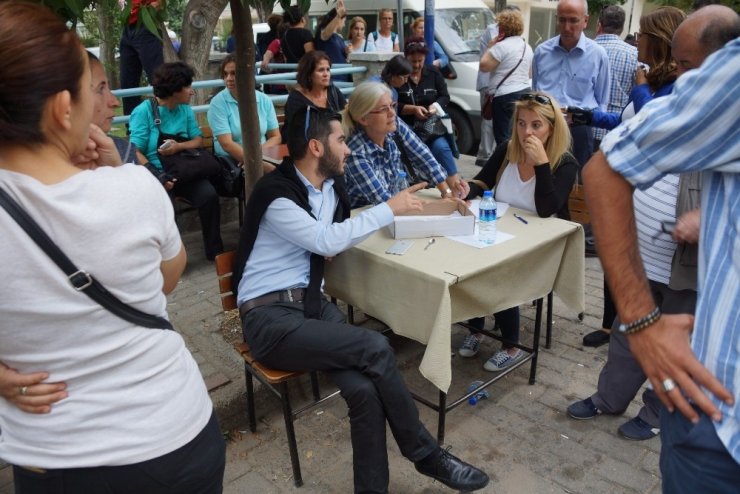 Chp’nin Delege Seçiminde Oylar İmzadan Fazla Çıkınca Ortalık Karıştı