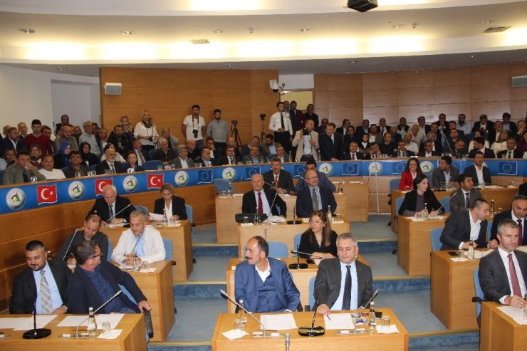 Düzce Belediye Başkanı Dursun Ay Oldu