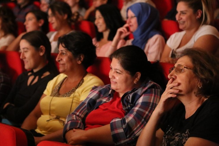 ’Kırkından Sonra’ Efeler Halkını Kahkahaya Boğdu