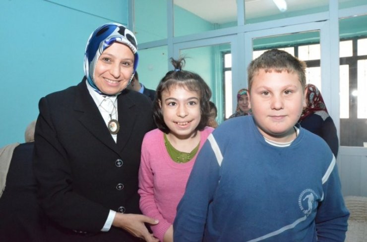 İl Milli Eğitim Müdürü Durmuş, Cumhuriyet Ortaokulu Özel Eğitim Sınıfı Açılışına Katıldı