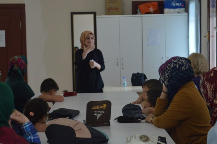 Kartepe’de Çocuk İstismarı Ve İhmali Anlatıldı