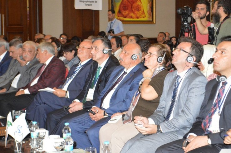 Mardin’de ‘Coğrafi İşaretler Sempozyumu’ Düzenlendi