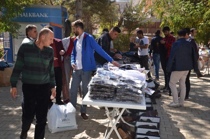 Muş’ta Eğitim Yararına Kermes Düzenlendi