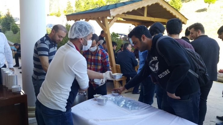 Saü Teknoloji Fakültesi’nde Aşure İkramında Bulunuldu