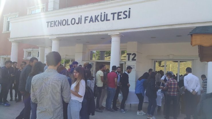 Saü Teknoloji Fakültesi’nde Aşure İkramında Bulunuldu