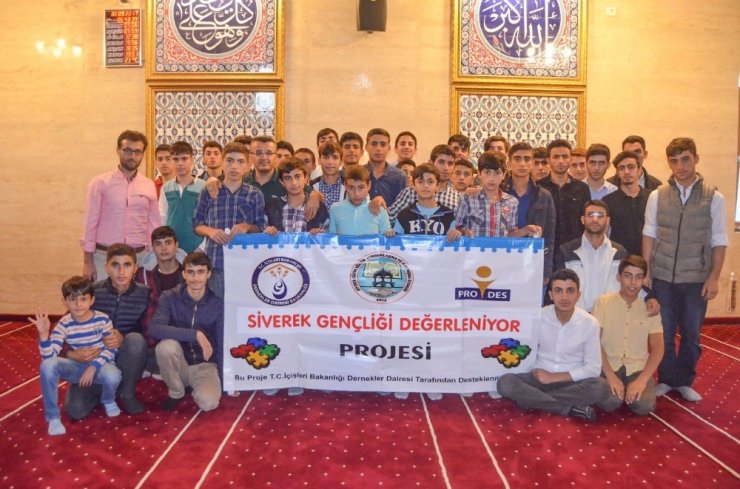 Siverek’te Lise Öğrencilerine Kapadokya Gezisi