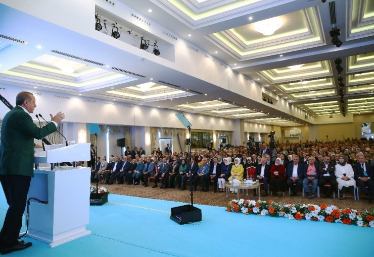 Cumhurbaşkanı Erdoğan: “İdlib’de Ciddi Bir Harekat Var Ve Bu Devam Edecek”