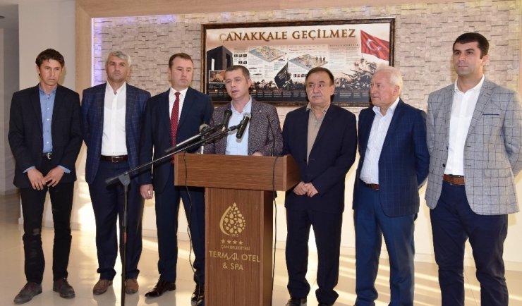 Ak Partili Başkanlardan Chp’li Başkana Kınama