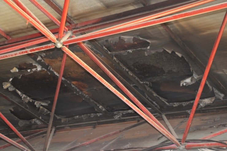 Unutulan Kapalı Pazar Esnafı Perişan