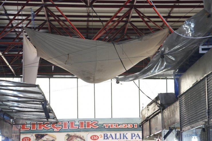 Unutulan Kapalı Pazar Esnafı Perişan