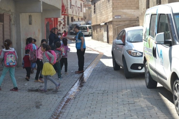 Eyyübiye’ 20 Bin Kişilik Aşure Dağıttı