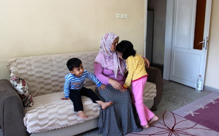 Azra Ameliyat Olmazsa Felç Kalabilir