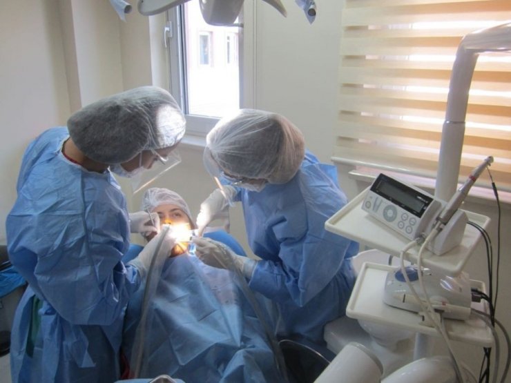 Diş Ve Çene Cerrahisi Uzmanı Kaçmaz Görevine Başladı