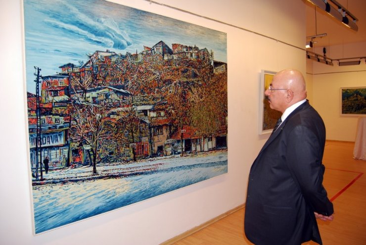 Ressam Hasan Mirza, 13. Kişisel Sergisini Açtı