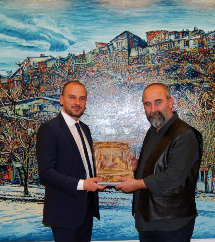 Ressam Hasan Mirza, 13. Kişisel Sergisini Açtı