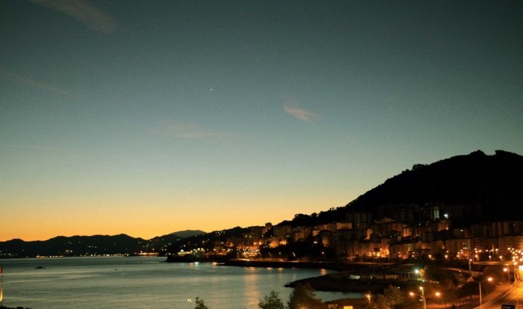 Güneş Karadeniz’e ‘Aretias’tan Doğuyor