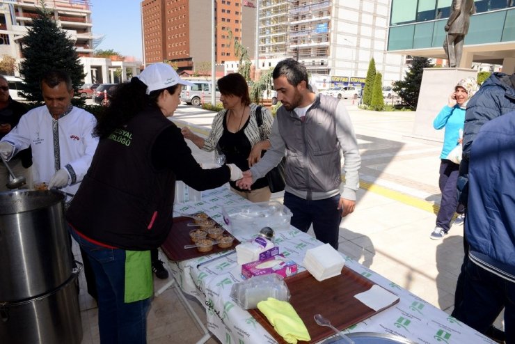 Tepebaşı’nda Muharrem Ayı Bereketi