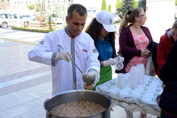 Tepebaşı’nda Muharrem Ayı Bereketi