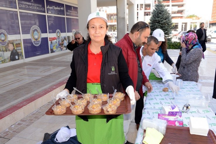 Tepebaşı’nda Muharrem Ayı Bereketi