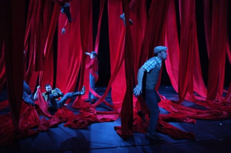 ’Biz Yaz Gecesi Rüyası’ İçin Geri Sayım Başladı