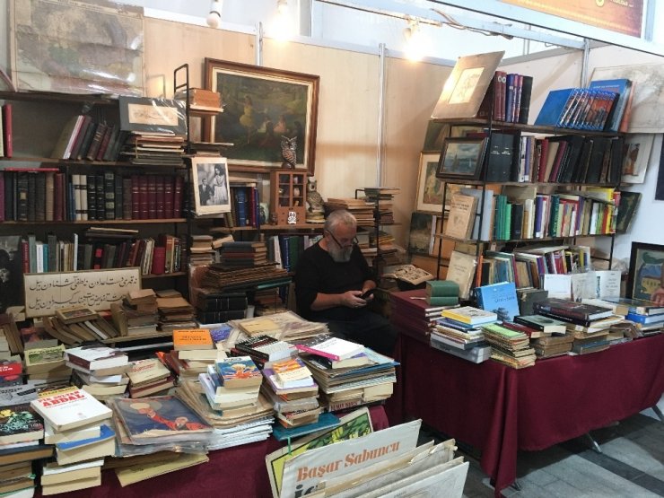 Üsküdar Sahaf Festivali’ne Yoğun İlgi