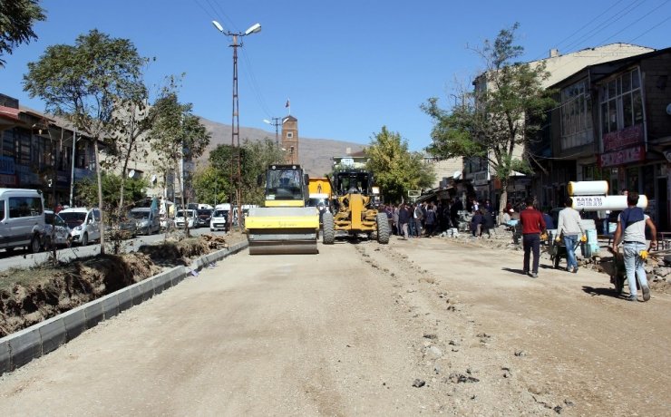 Muradiye Yeni Yollarıyla Çok Güzel Oldu!
