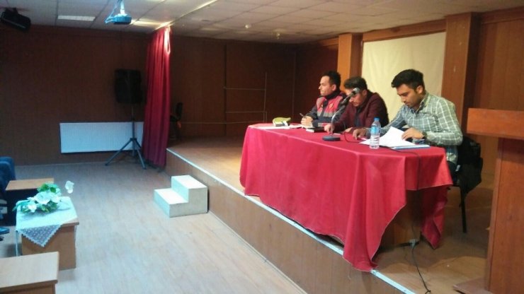 Jandarma, Servis Şoförlerine Eğitim Vermeye Devam Ediyor