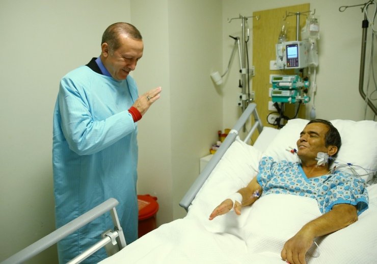 Cumhurbaşkanı Erdoğan Naim Süleymanoğlu’nu Ziyaret Etti