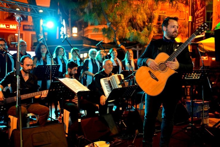 Lozan Mübadillerinden Muhteşem Konser