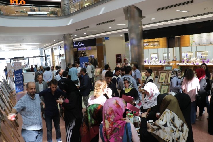 Diyarbakır’da ‘Geleneksel İslam Sanatları’ Sergisi Açıldı